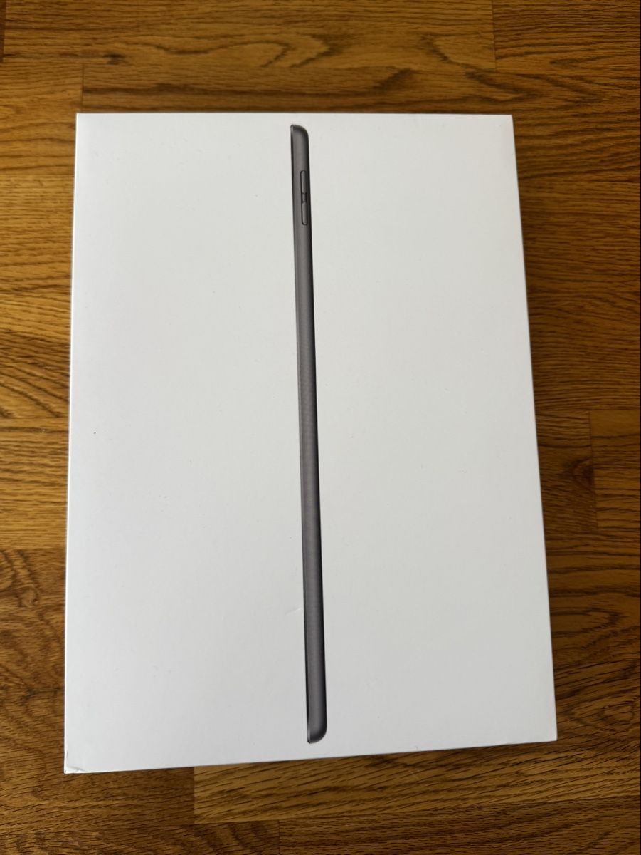 Apple Tablet PC: iPad 9th Gen Wi-Fi 64GB Space Grey – Usato da Zug venduto da CutOne87 5