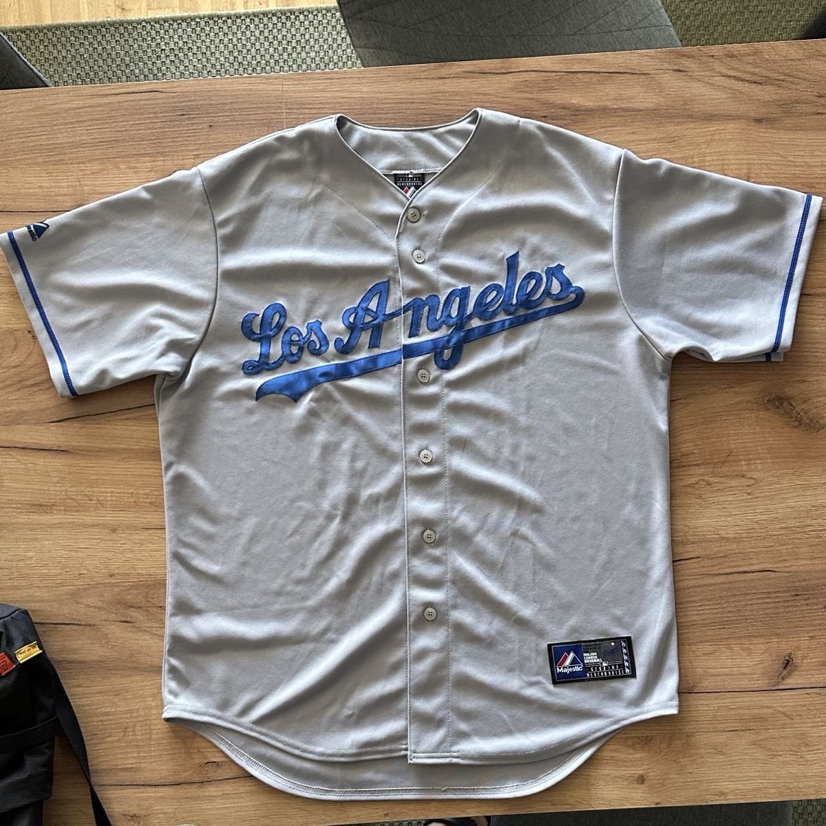 Canottiere & Pantaloni: LA Dodgers Majestic Baseball Trikot – Usato da Schlieren venduto da NM_Nici
