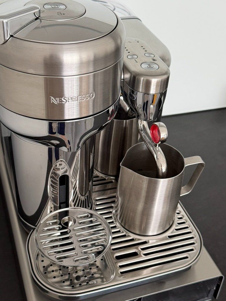 Sage Machines à café & Machines à expresso: Kaffe - Maschine   Sage  VERTUO CREATISTA – D'occasion à Baden par freiefi 2