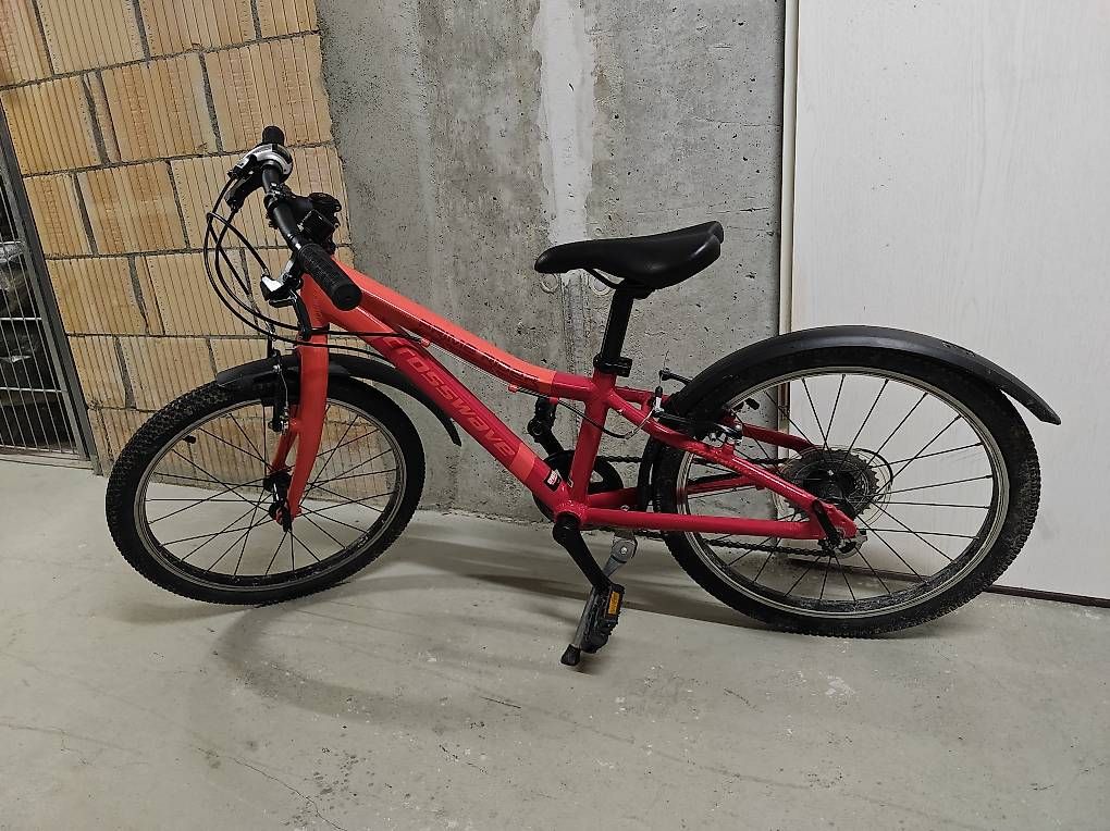 Crosswave Biciclette: Crosswave Kindervelo 20 Zoll – Usato da Glattpark(Opfikon) venduto da Hopfi85