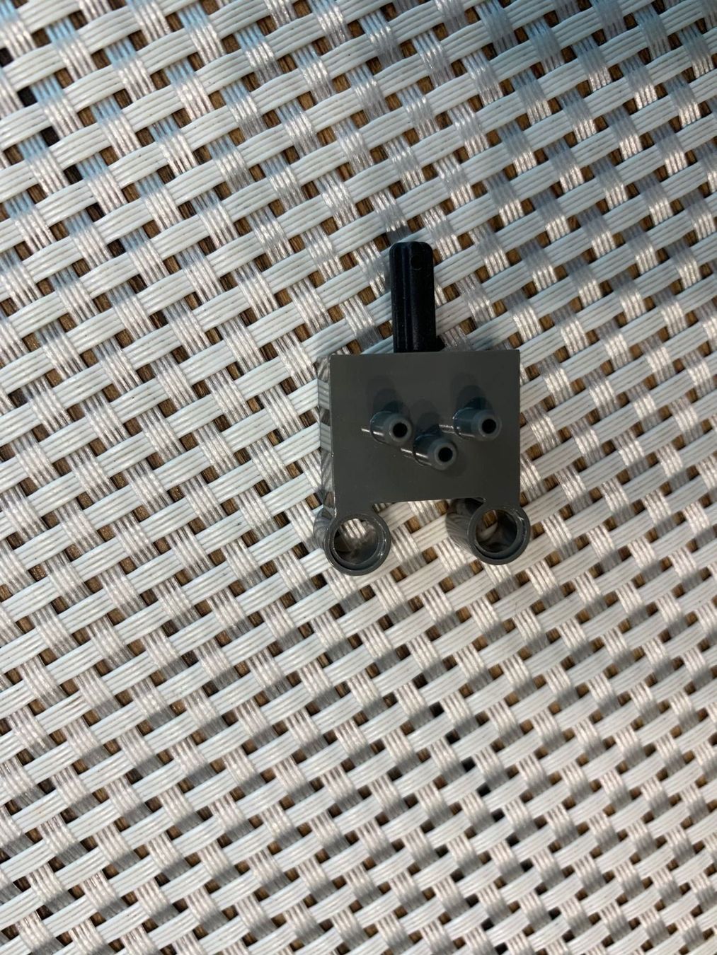 Lego Spielzeuge: Lego Technik Pneumatik Switch 8421 – Gebraucht aus Buochs von Techtelmechtel