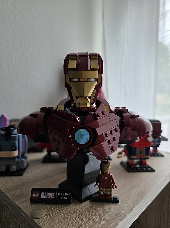Sculture & Statue: Iron Man Büste Lego – Usato da Ostermundigen venduto da Danilolisena