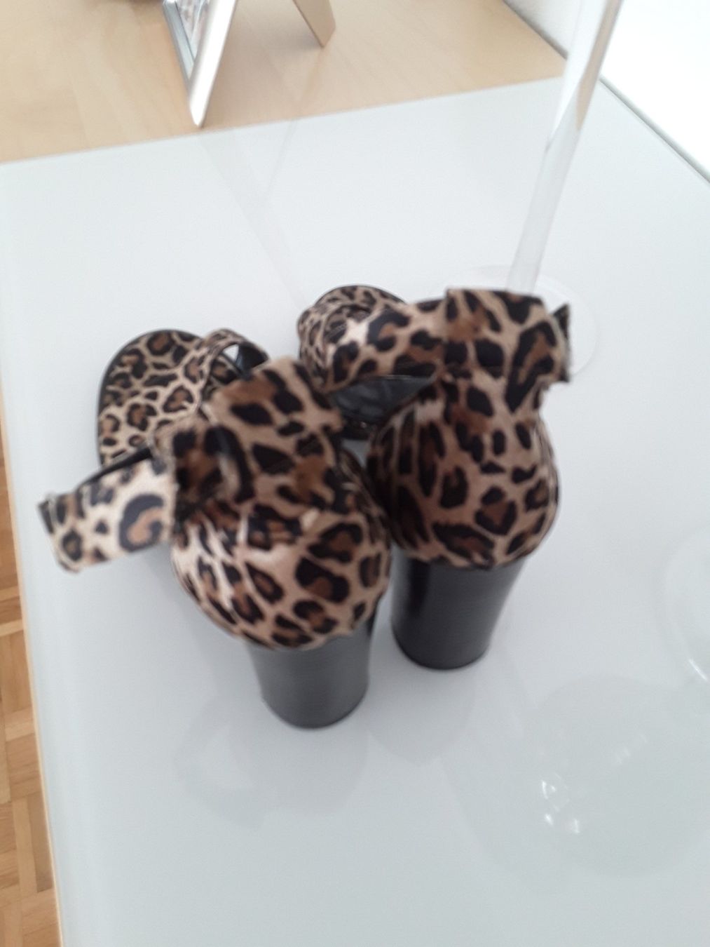 Scarpe da donna: Sandale – Usato da Brugg AG venduto da Ljubinka0410 1