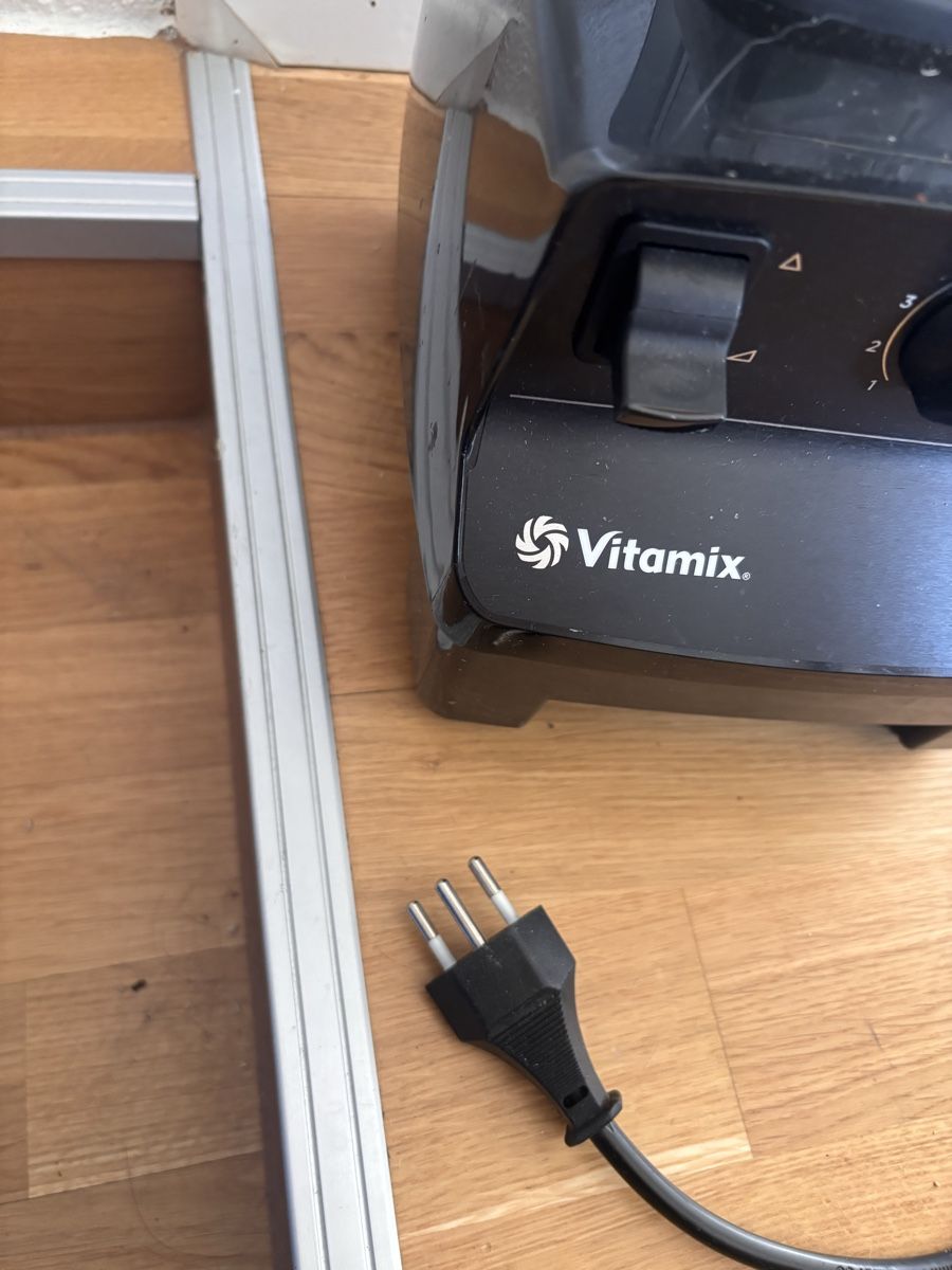 Thermomix Küchengeräte: Thermomix Mixer in gutem Zustand – Gebraucht aus St. Gallen von nin_sr87 3