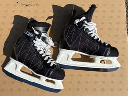 Kinder-Eislaufschuhe, Größe 7, Marke CCM