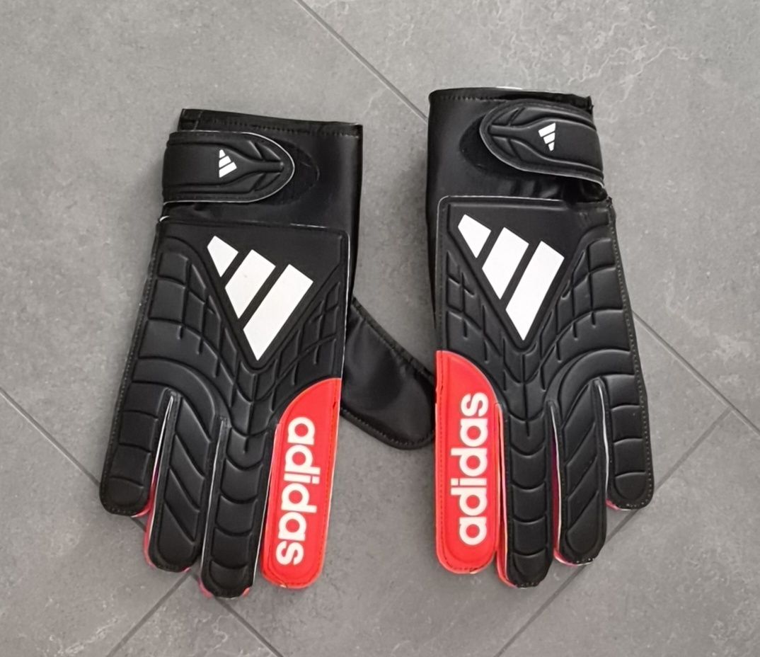 Adidas Guanti & manicotti: Goolihandschuhe – Nuovo (secondo la descrizione) da Itingen venduto da Claudia.E