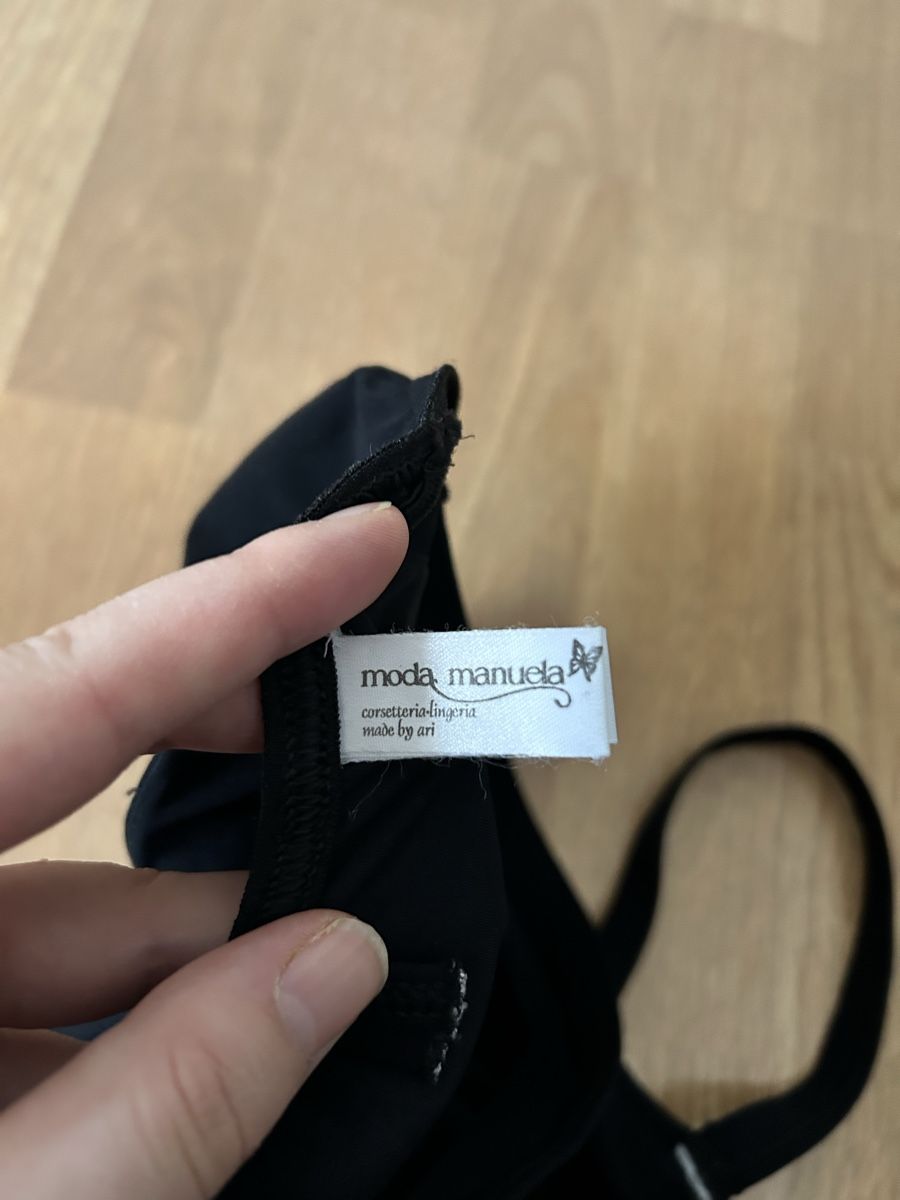 Top: Schöner Body schwarz – Usato da Winterthur venduto da cotton97 3