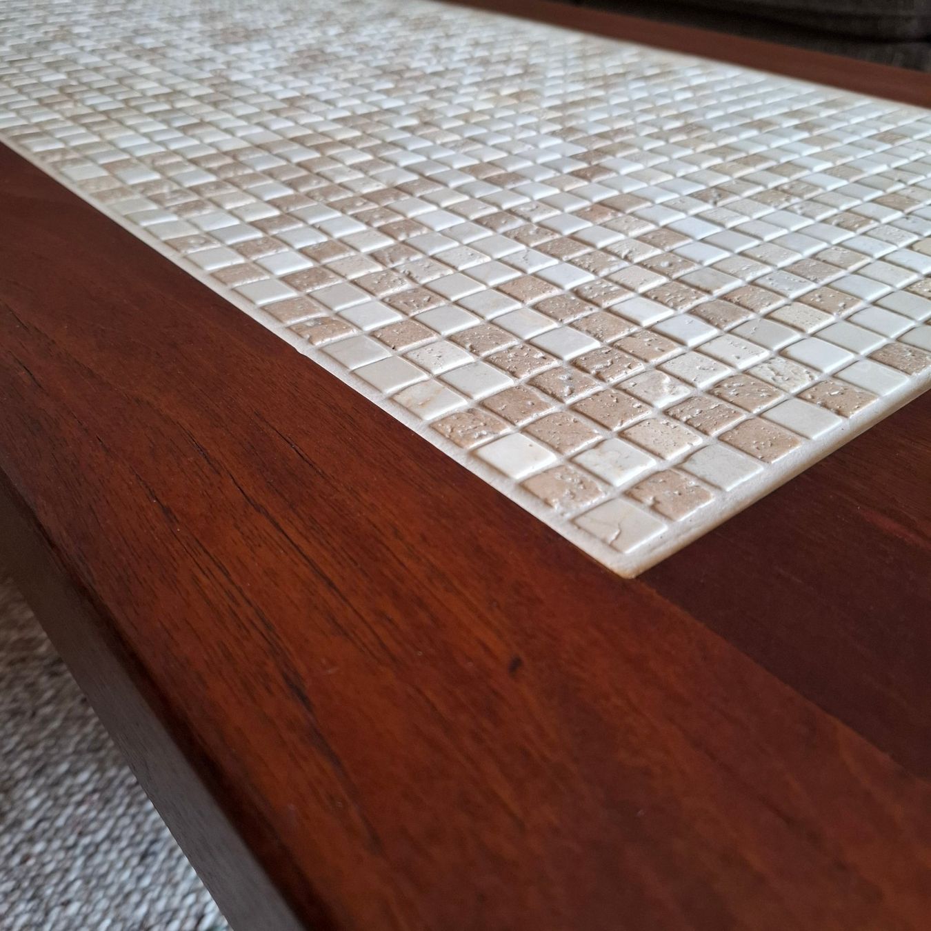 Tavoli: Table basse vintage en teak travertin Denmark – Usato da Neuchâtel venduto da Rochawood 3