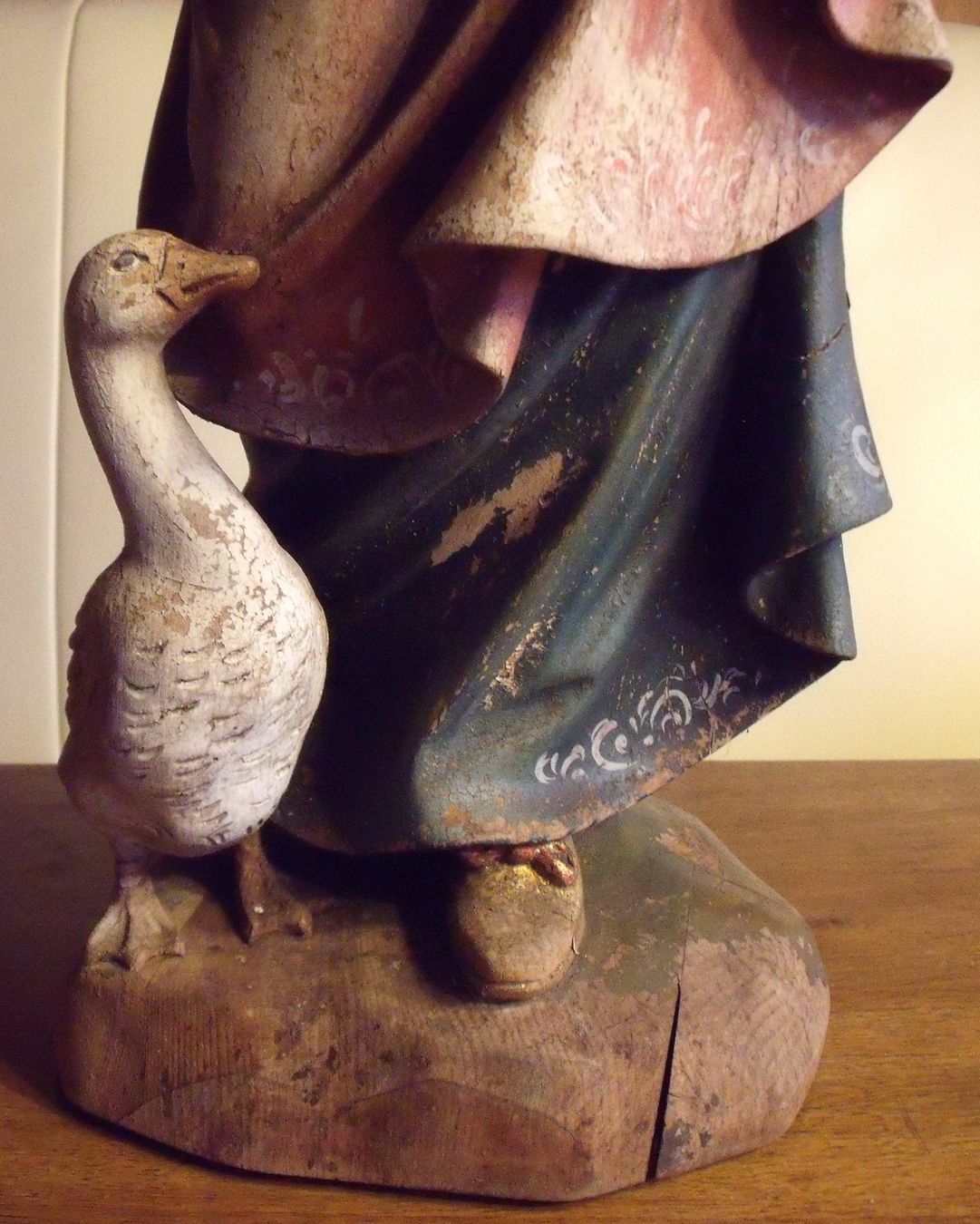 Statuette: GÄNSEMARIE AUS DEM TIROL – Usato da Neuenegg venduto da Holzli2 5