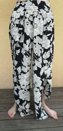 Pantalon léger, tissu imprimé, 100% viscose 