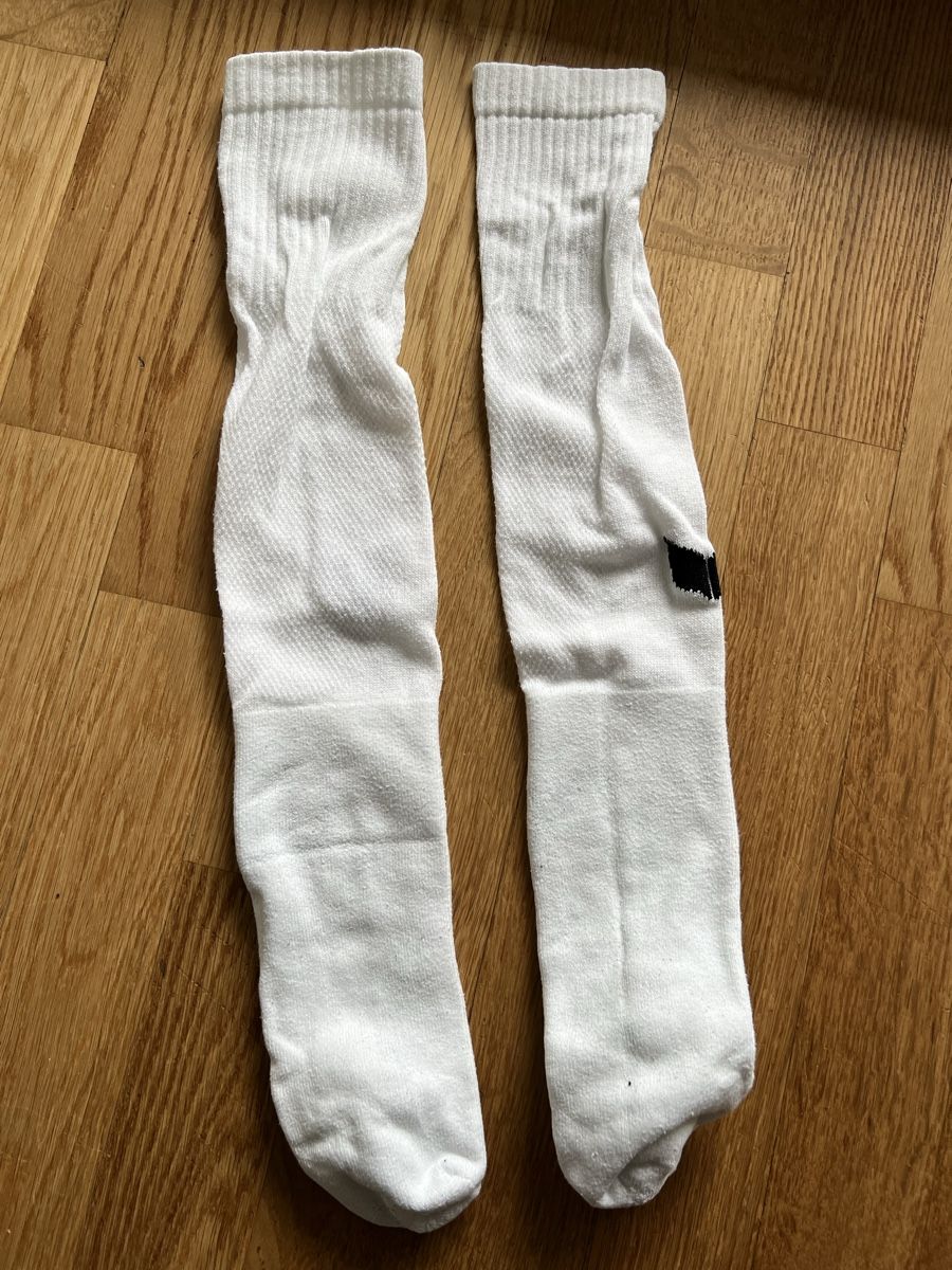 Socken: Erima Volleyballsocken – Gebraucht aus Glattpark(Opfikon) von ste_n99y