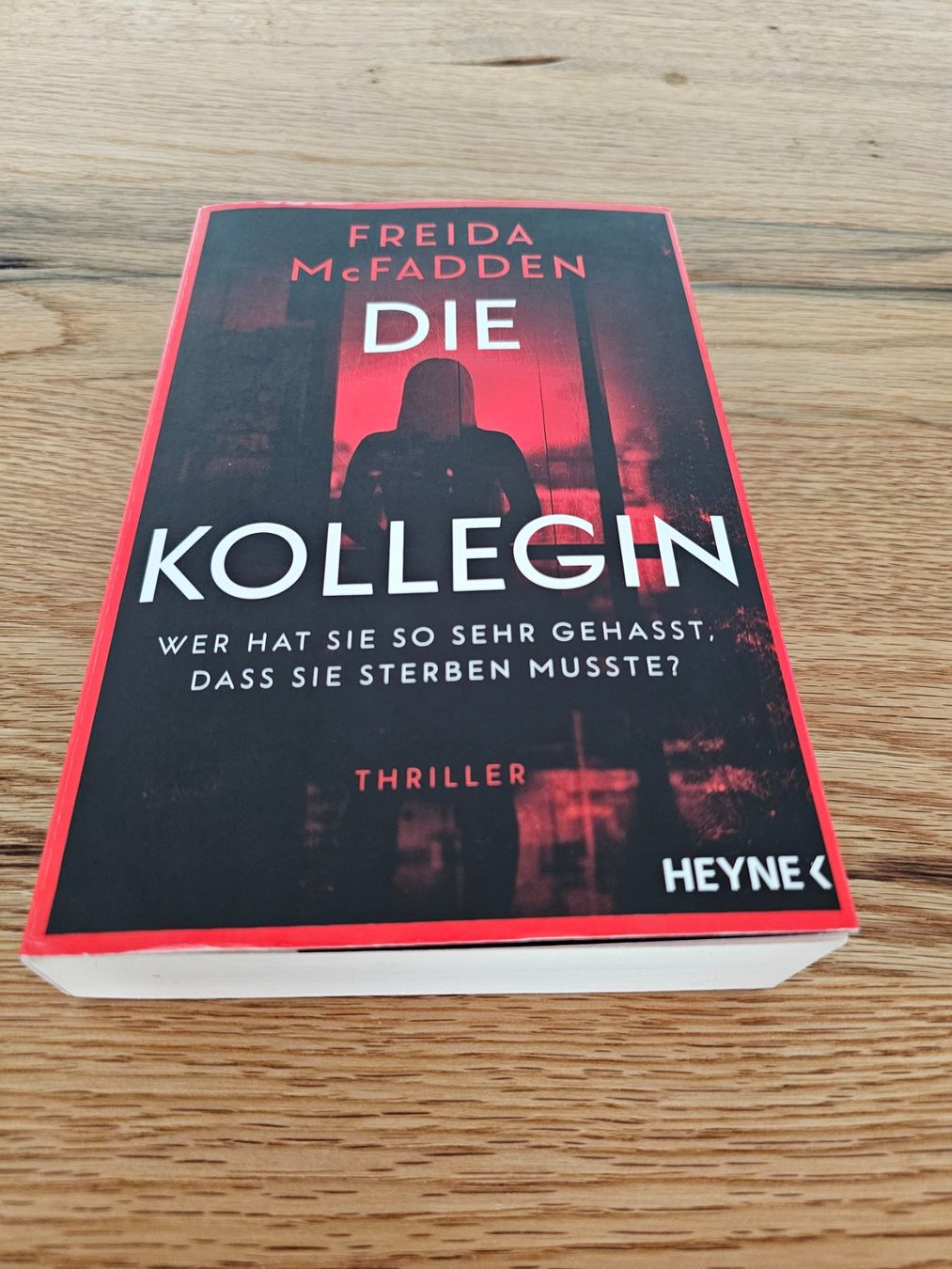 Livres: Die Kollegin von Freida Mcfadden – D'occasion à Zürich par fil82 2