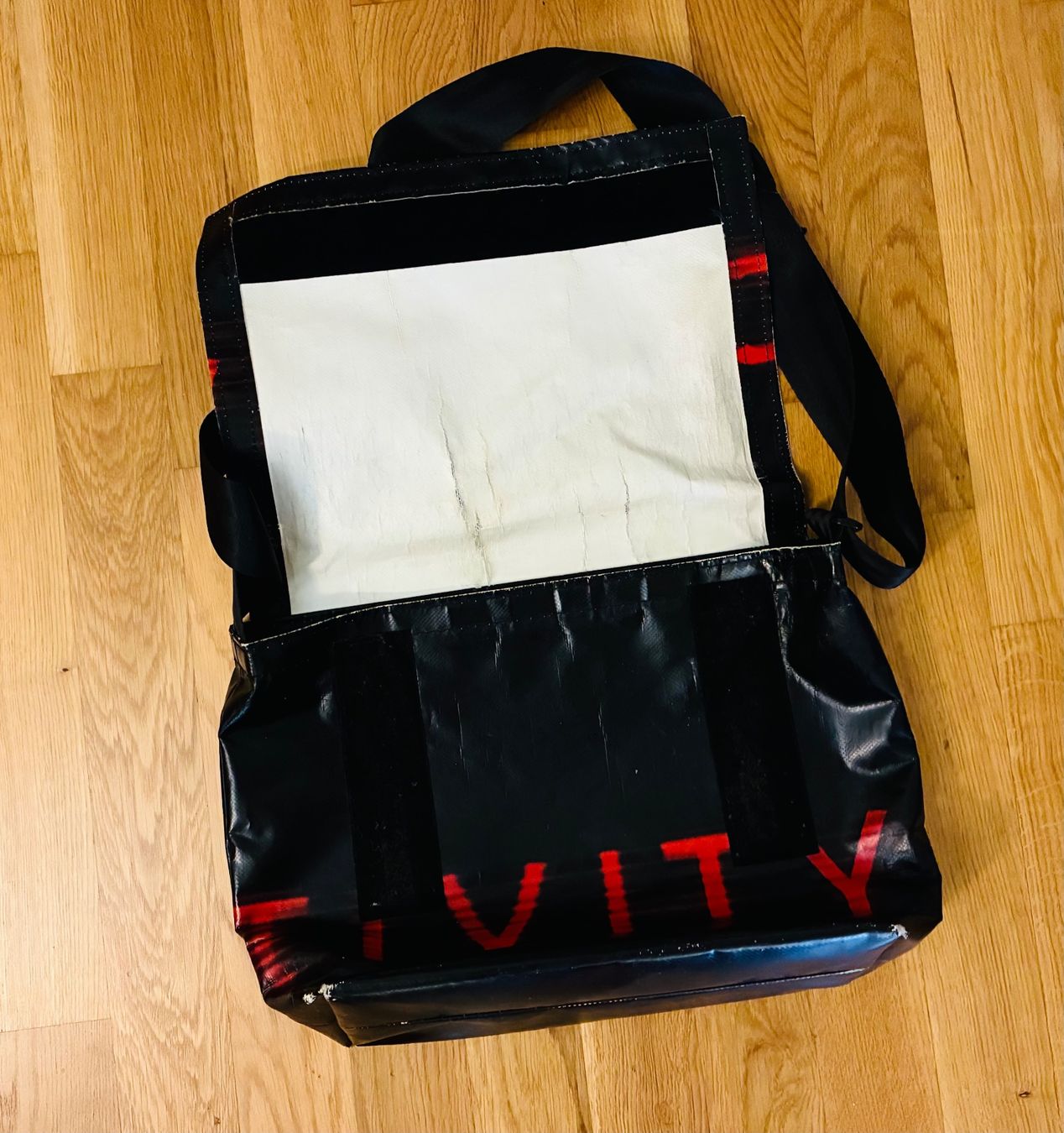 Taschen: Moviebag Paranormal Activity 2 – Gebraucht aus Bern von RageMM87 2