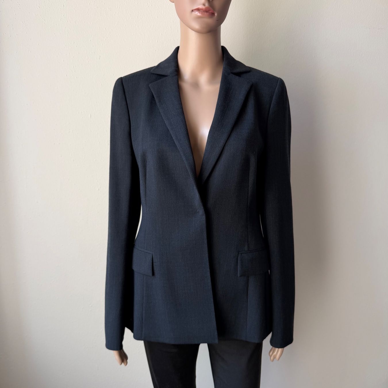 Akris Jacken: AKRIS Blazer | Wolle & Elastan 💙 – Gebraucht aus Zürich von ClosetQueen