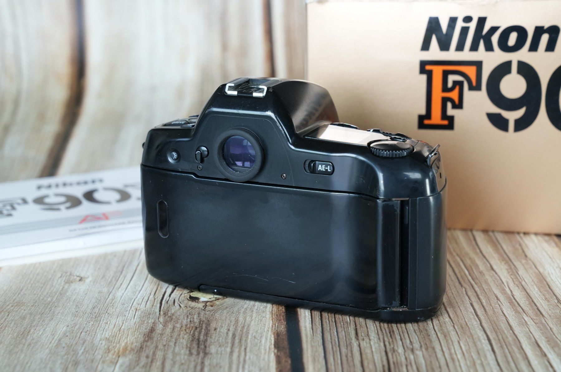 Nikon Fotocamera: Nikon F90X – Usato da Chatelaine venduto da sgaron 3