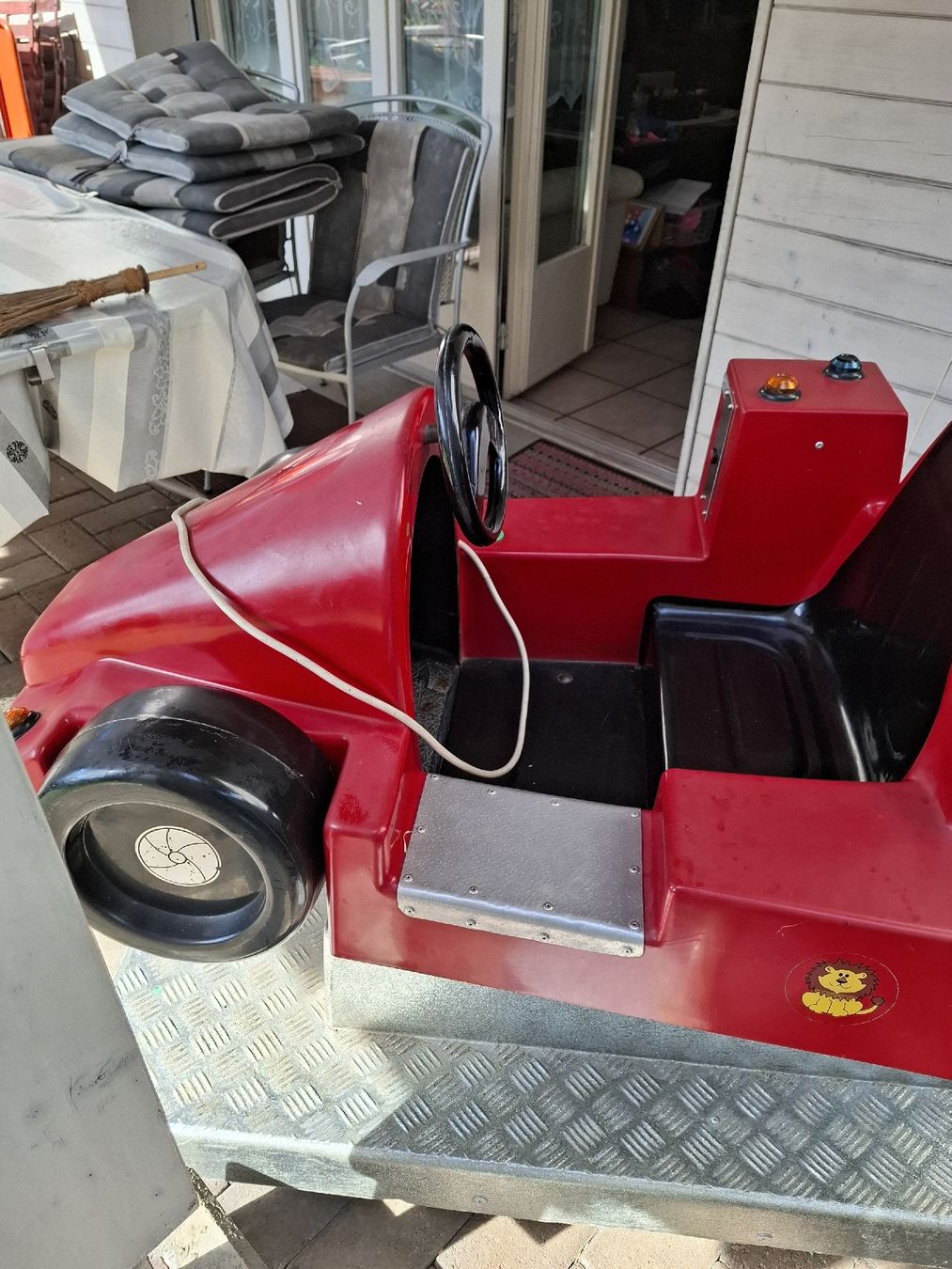 Fahrzeuge für Kinder: Kinder Ferrari – Gebraucht aus Hornussen von sagana2 4