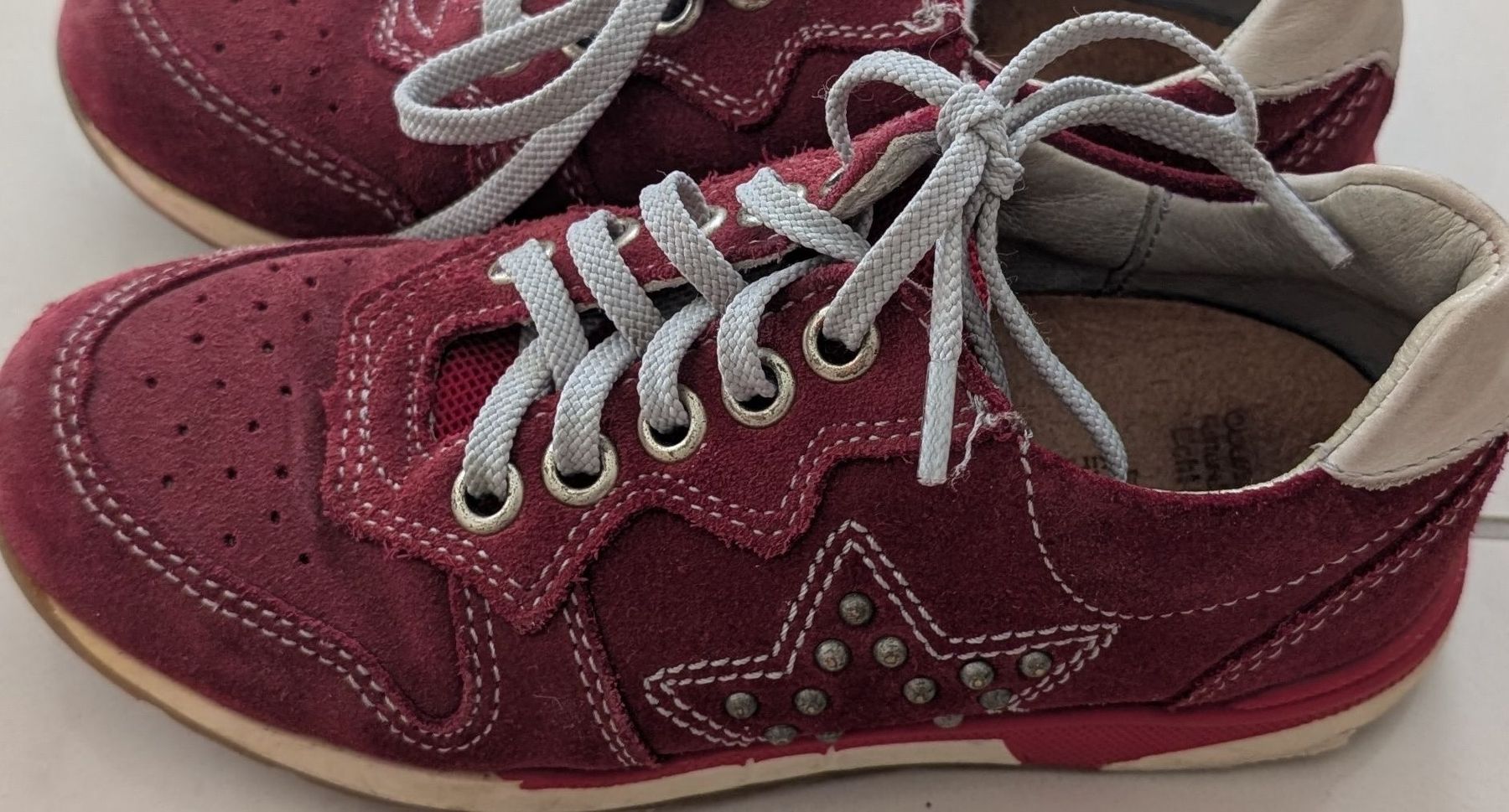 Scarpe per ragazze: Gr 27 Kinder Schuhe, Sneakers rot Leder – Usato da Rothenburg venduto da Sonne0310
