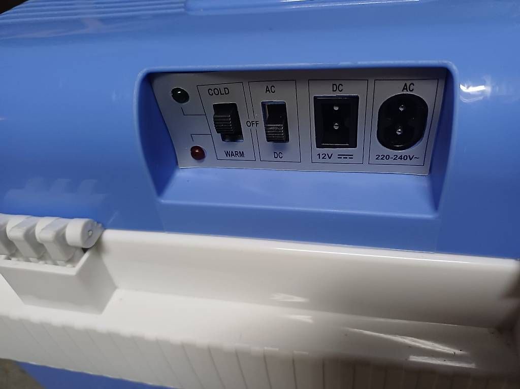 Frigoriferi & Refrigeratori: Kühlbox 12Volt 230 Volt – Usato da Lützelflüh-Goldb venduto da Samoth71 2