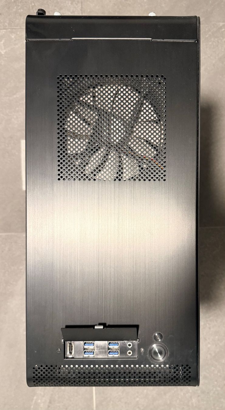 Lian Li PC: PC Ryzen 9 3900X – Usato da Lausanne venduto da EKleber 2