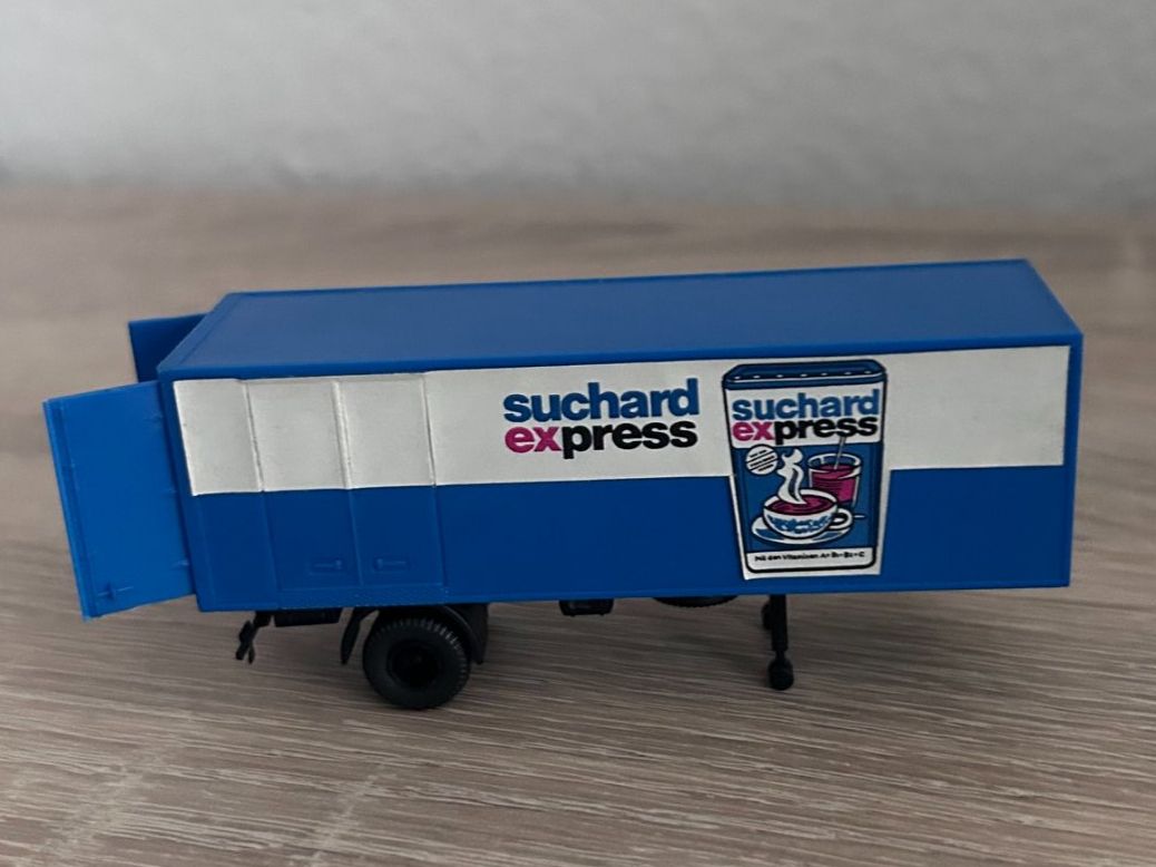Modelleisenbahnen: Taschenwagen Suchard Express – Gebraucht aus Goldach von Manyro55 1