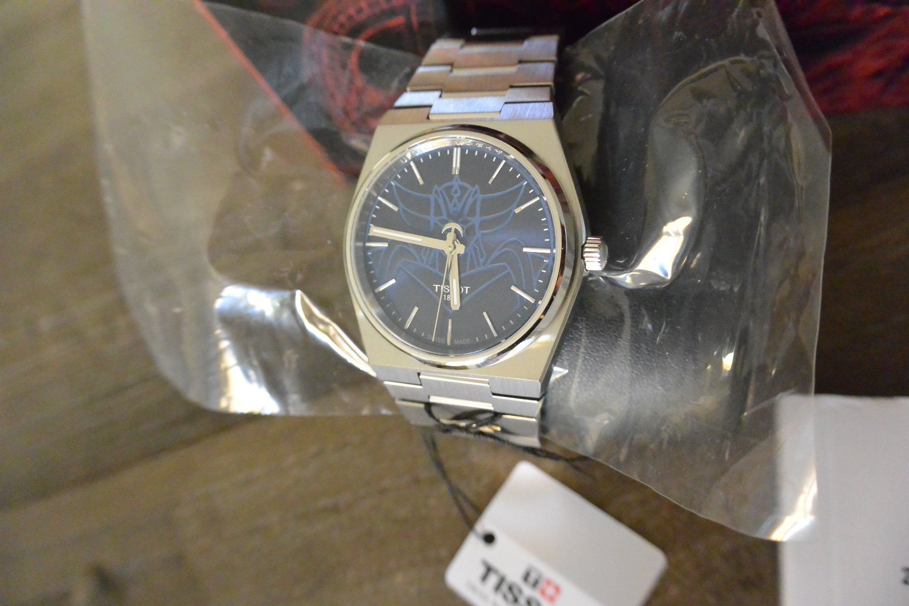Tissot Uhren: TISSOT PRX UFO ROBOT GRENDIZER – Neu und originalverpackt aus Laupen ZH von Tremila 5
