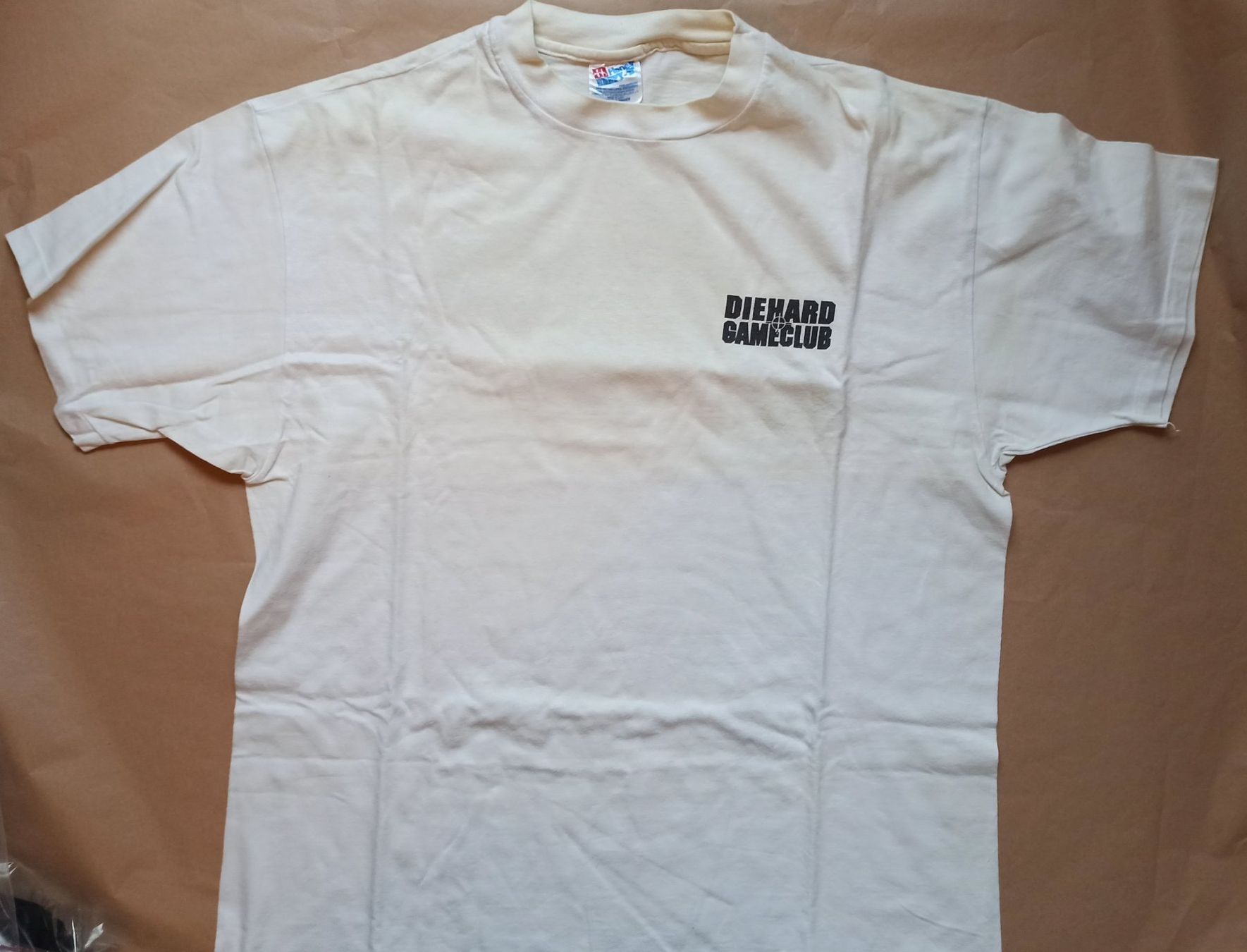 Giochi: Die Hard Gameclub T-Shirt – Usato da Steinach venduto da Gamecet