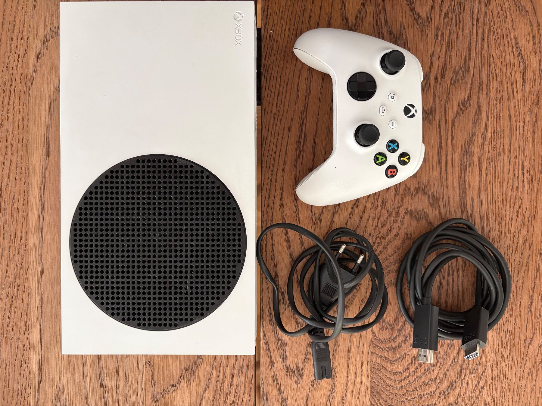 Microsoft Consoles: Xbox Series S 512 GB + Controller – D'occasion à Reinach BL par PaDa19