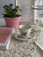 Romantisches Mokkaset mit Buch – Wohlfühlzeit-Edition