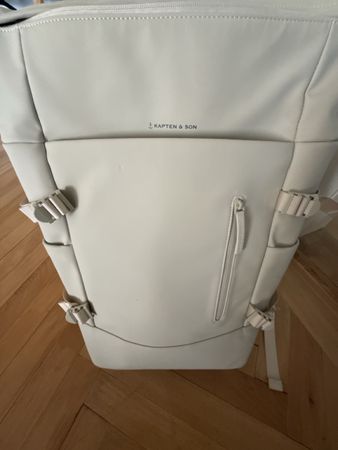 Rucksack Kapten & Son weiss, praktisch neu