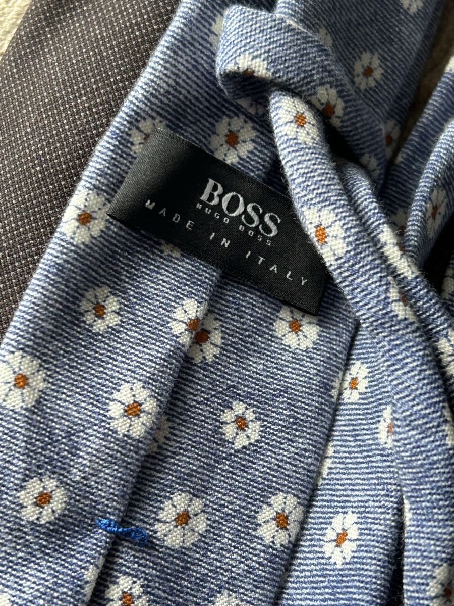 Hugo Boss Cravatte: Lot aus 5 Krawatten BOSS/Windsor – Usato da Bolligen venduto da Atelier17.design 5