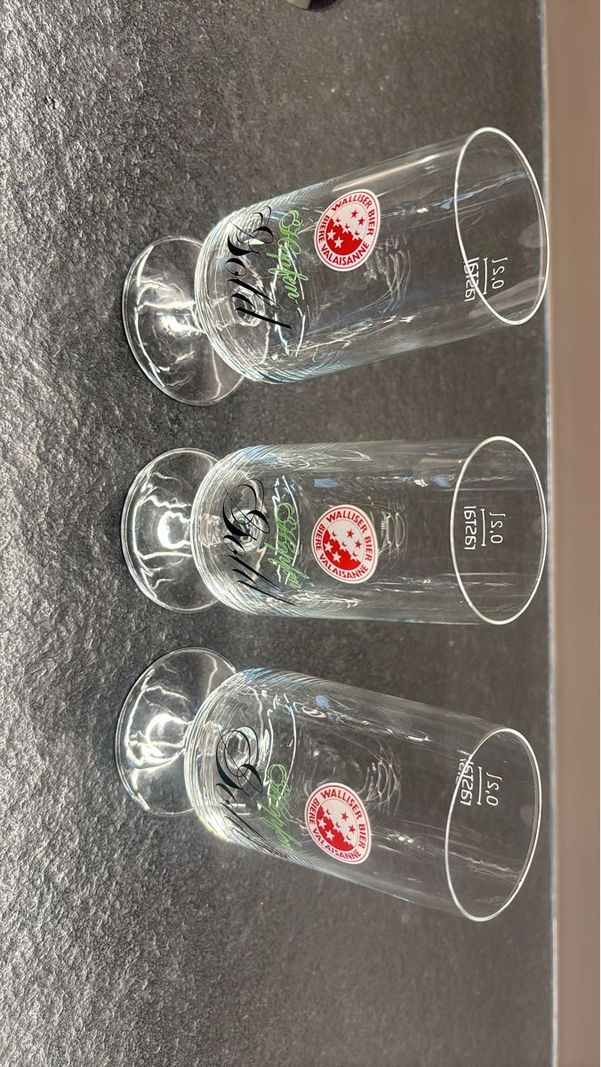 Gläser: 3 Walliser Biere Gläser 20cl gebraucht – Gebraucht aus St. Niklaus VS von Furr3521