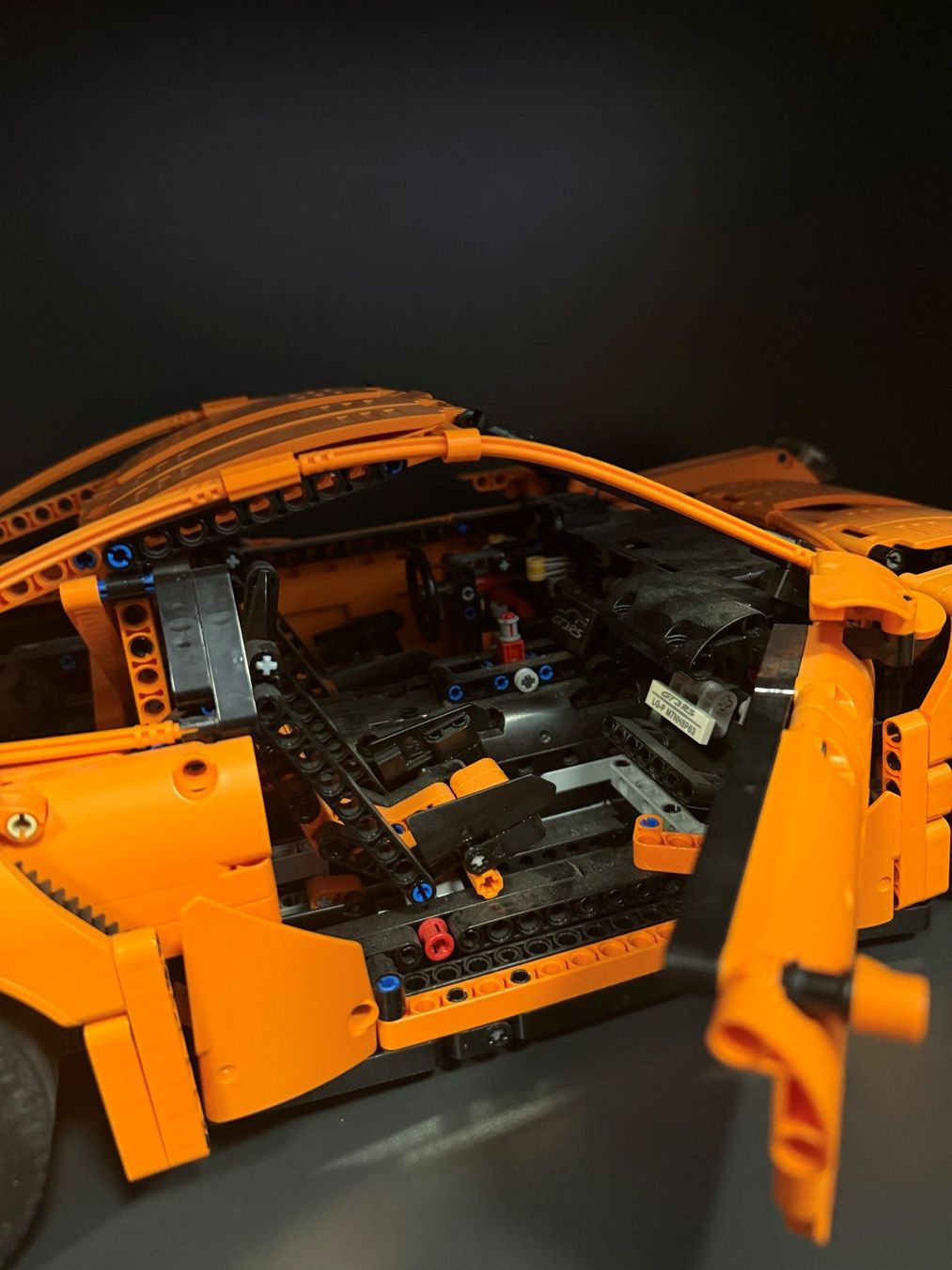 Lego Kit di costruzioni: LEGO Technic 42056 Porsche 911 GT3 RS – Usato da Chiggiogna venduto da TheLegend88 4