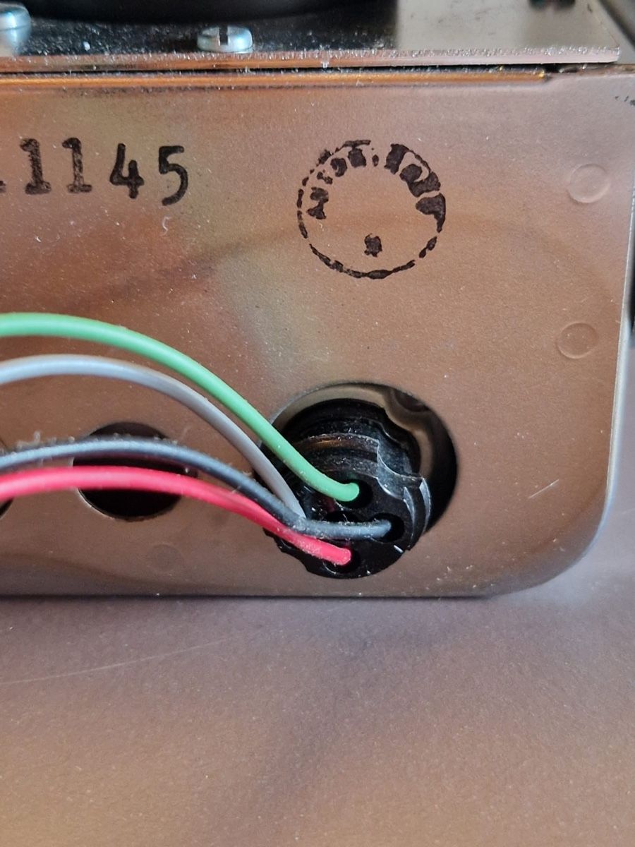 Accessori per altri veicoli: Autostereo Autoradio MC5 – Usato da Le Vaud venduto da Balthasar 2