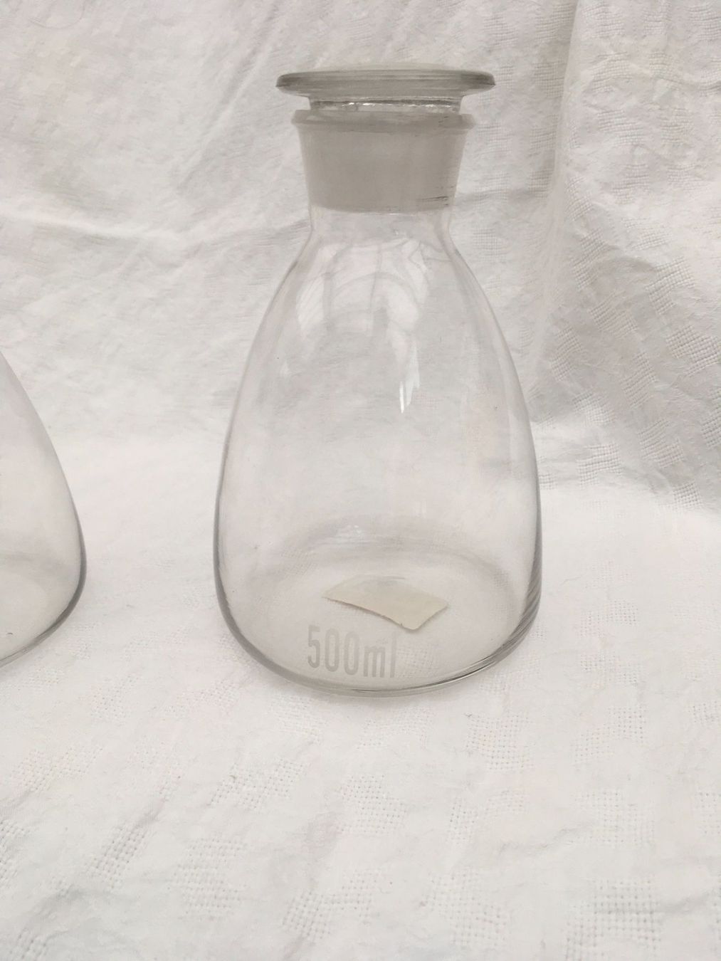 Autres vaisselles & verres: Glas Flaschen, mit Steckdeckel, 500ml – Neuf avec emballage d'origine à Bern par antigua13