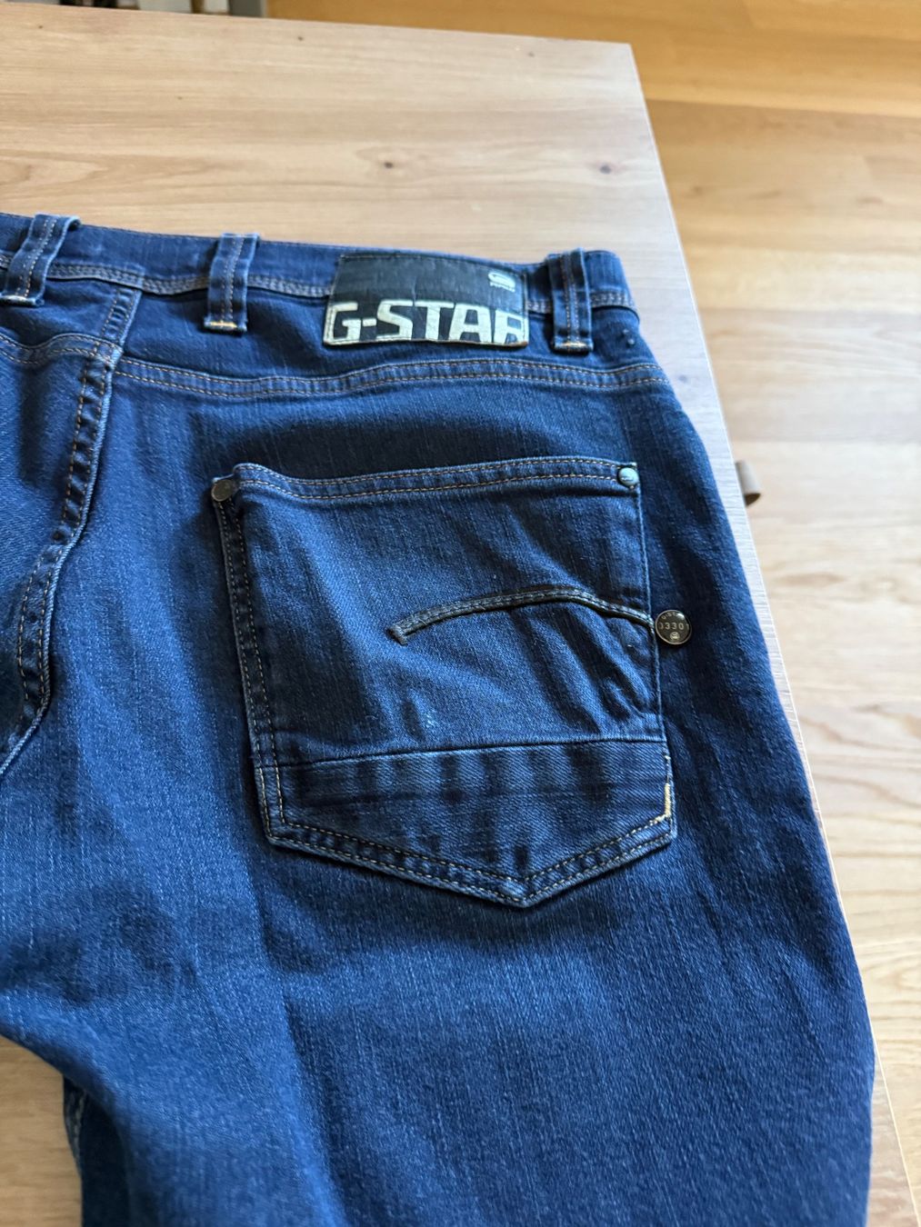 G-Star Pantaloni: Jeans G-Star Gr. 32 – Usato da Willisau venduto da dor_xp9g 4