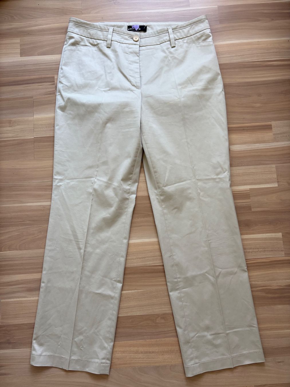 Cambio Hosen: Schöne beige Cambio Hose. – Neu (gemäss Beschreibung) aus Oetwil an der limmat von Sual