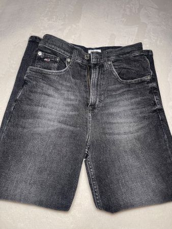 Tommy Hilfiger - High Rise Mom Jeans Grey