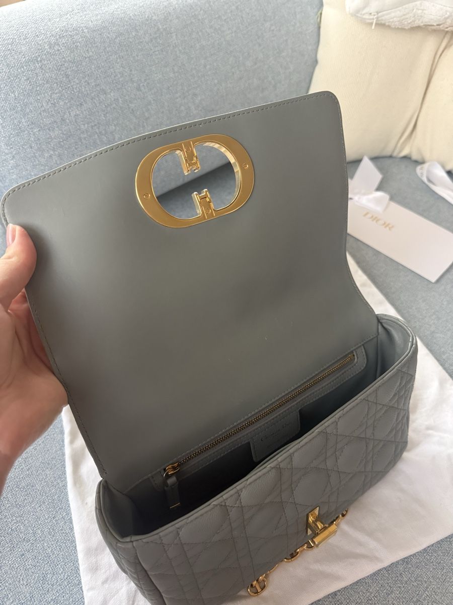 Dior Sacs femmes: Dior Caro Medium Grey Bag – D'occasion à Bottmingen par Itsclaire 5