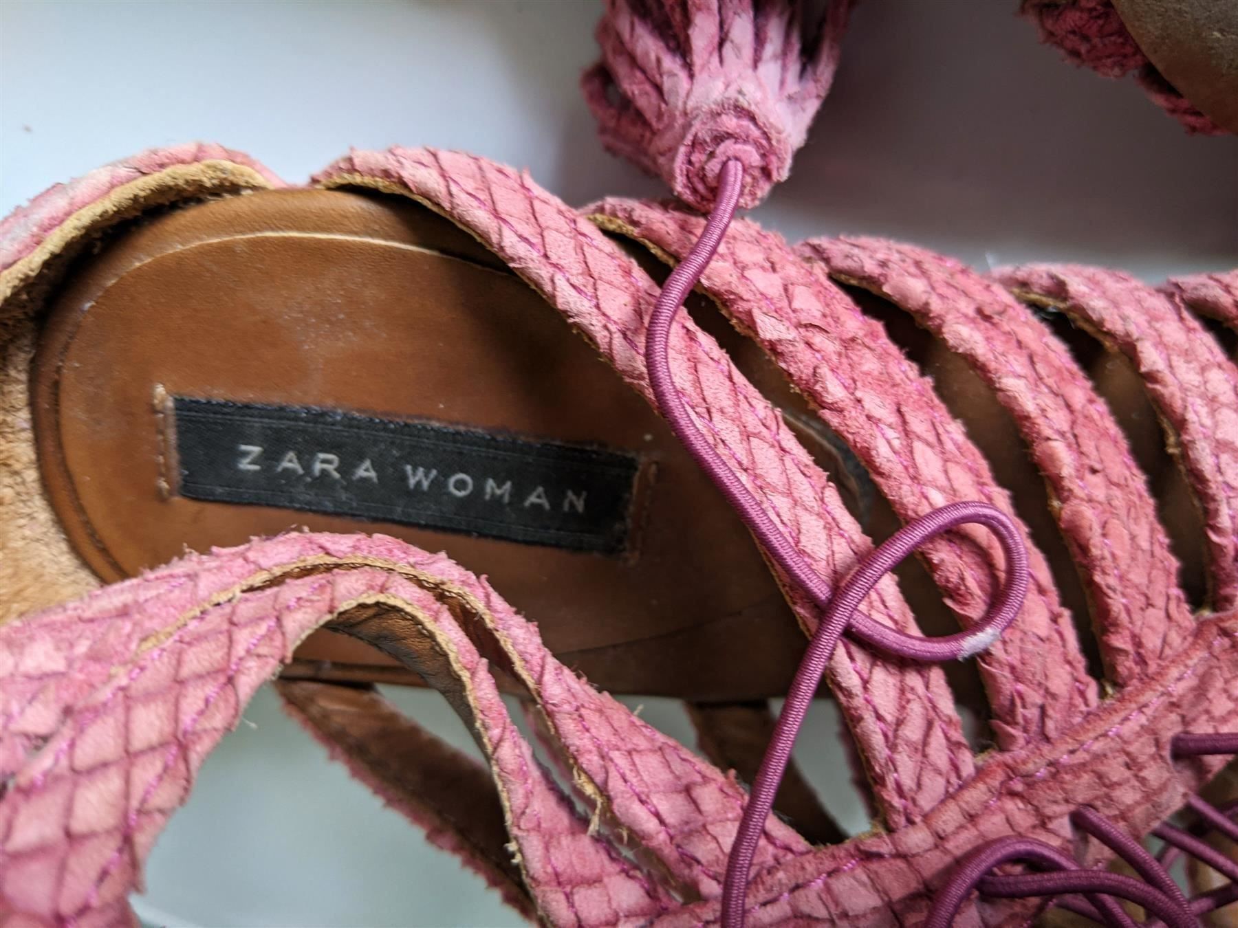 Zara Scarpe da donna: ZARA : Sandales en cuir rose façon python 40 – Nuovo (secondo la descrizione) da Petit-Lancy venduto da lilycerise 4