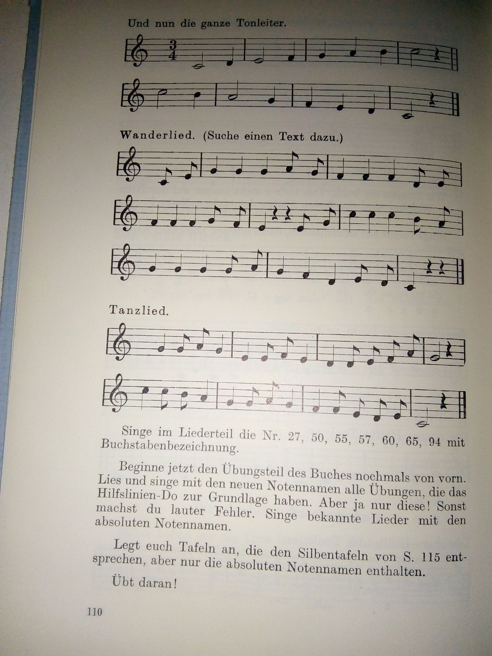 Libri: Schweizer Singbuch - Unterstufe  6.unveränderte Auflage 1962 – Usato da St. Gallen venduto da elk2020 8
