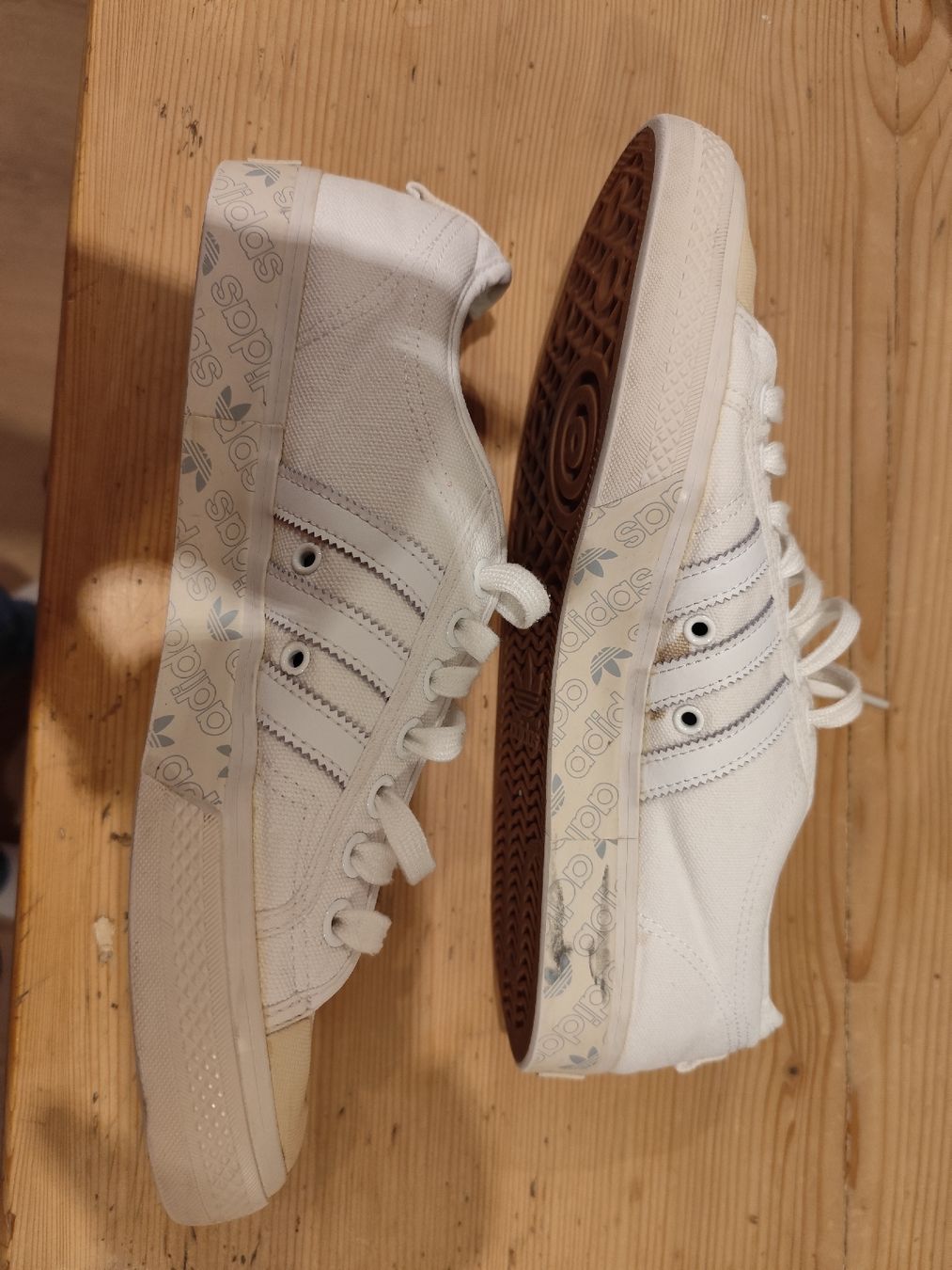 Adidas Scarpe da uomo: Adidas Schuhe Nizza Gr. 46 – Usato da Stettlen venduto da gpa18 2