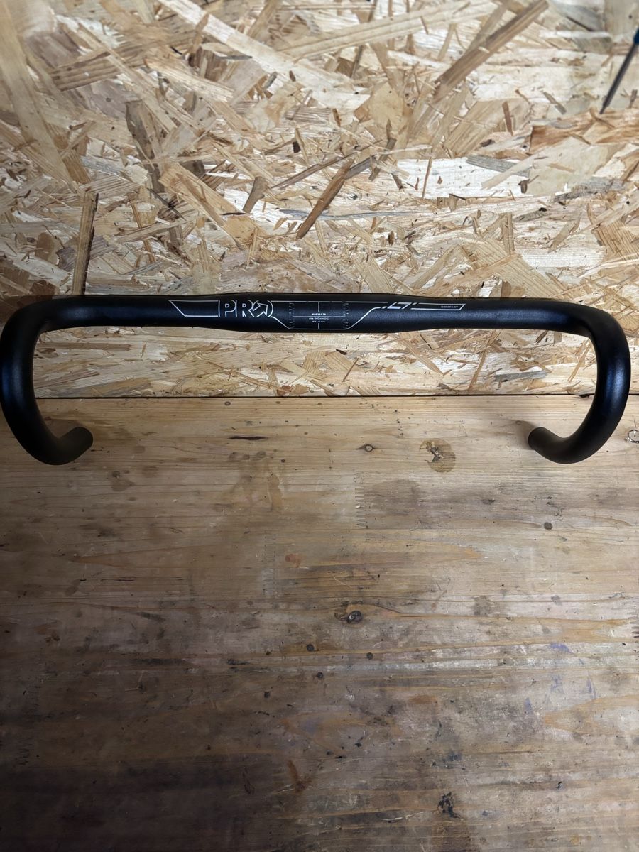 Pezzi di ricambio: Cintre alu PRO vibe 440 – Usato da Vevey venduto da dav_83
