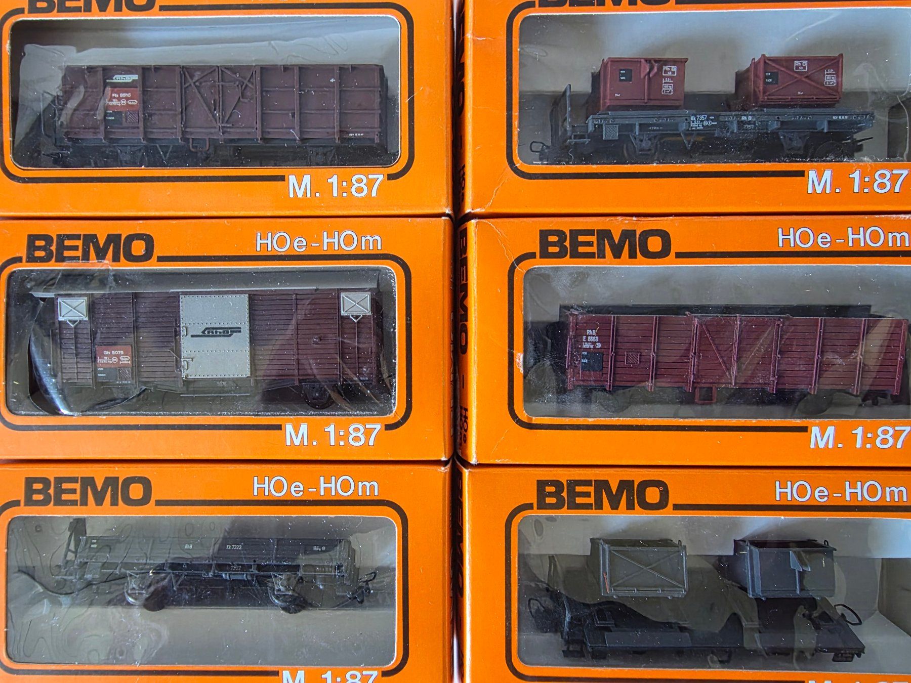 Bemo Modellini di ferrovie: 6 Stück verschiedene RhB Güterwagen – Nuovo (secondo la descrizione) da Seuzach venduto da Loeckeli01