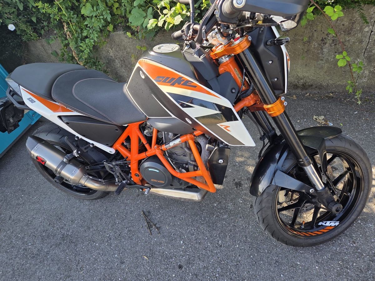 Strada: KTM 690 Duke  – Nuovo (secondo la descrizione) da Buchs AG venduto da iri_9qjp 3