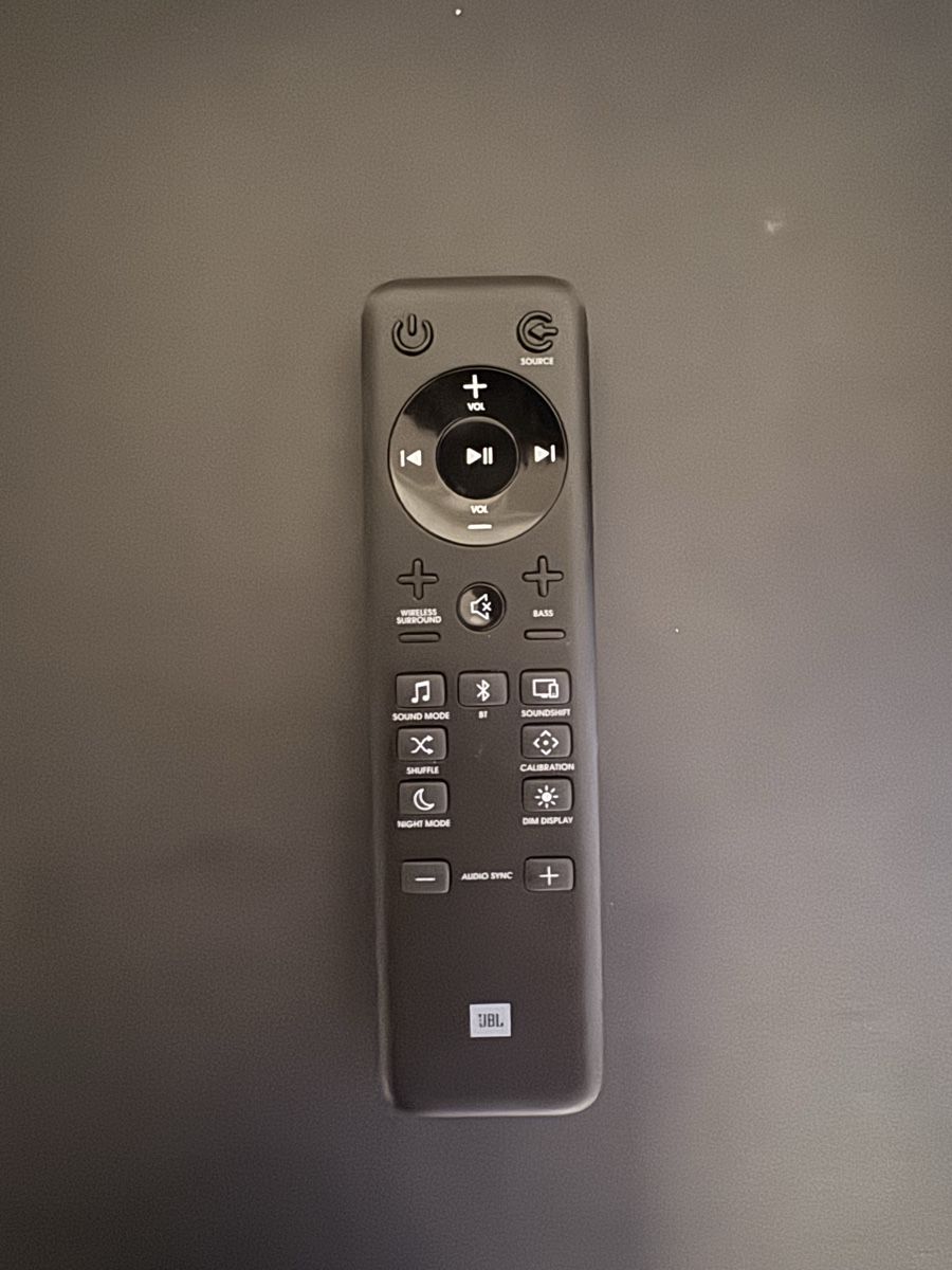 JBL Heimkino: JBL Bar 5.1 (detachable wireless speakersj – Gebraucht aus Lyss von taw1009 3