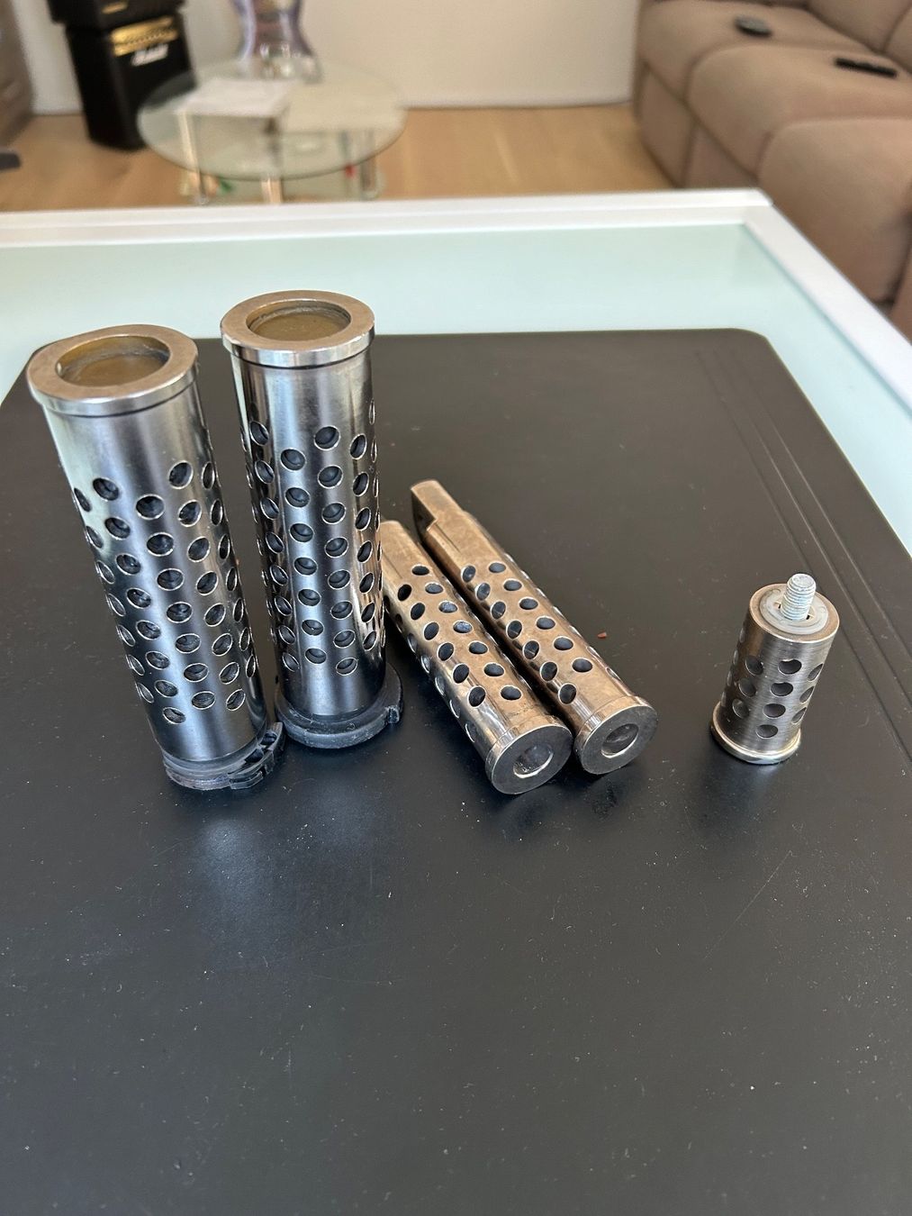 Harley-Davidson Chopper: 5pcs/Set Harley Davidson Grips, Foot and Shift Peg – Usato da Zürich venduto da maxsalezzen 4