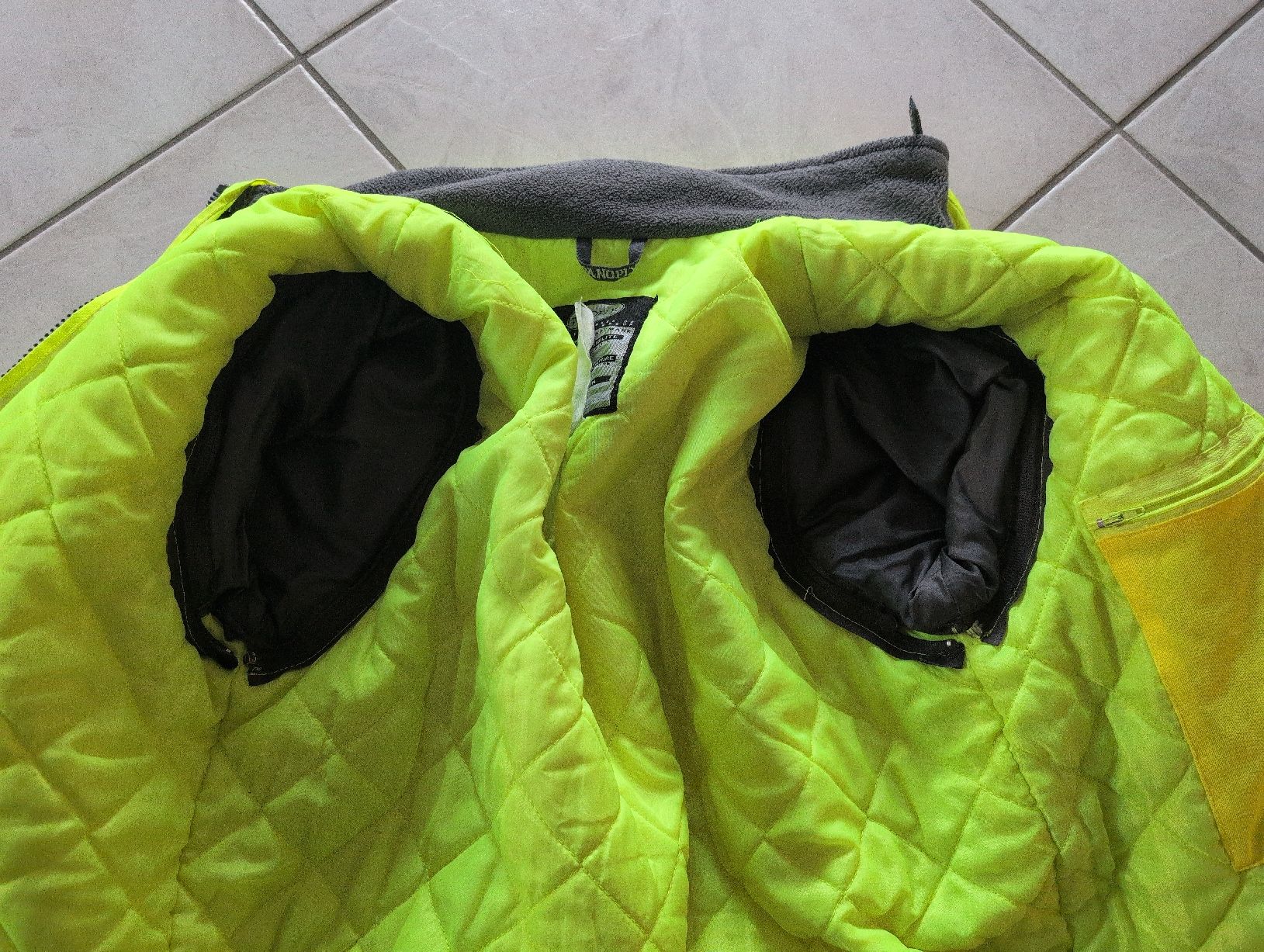 Giacche: Veste 4 saisons très chaude – Usato da CORMINBOEUF venduto da savaja 3