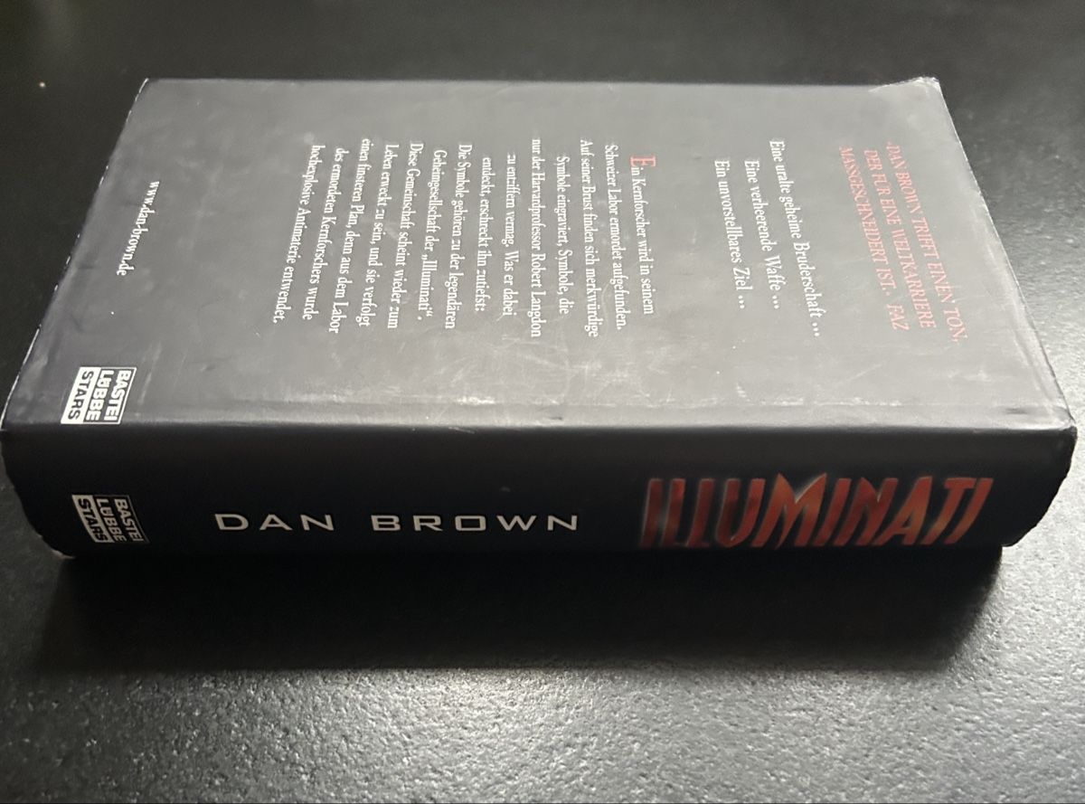 Libri: Buch Illuminati DAN BROWN – Usato da Brislach venduto da gre_t5pb 1