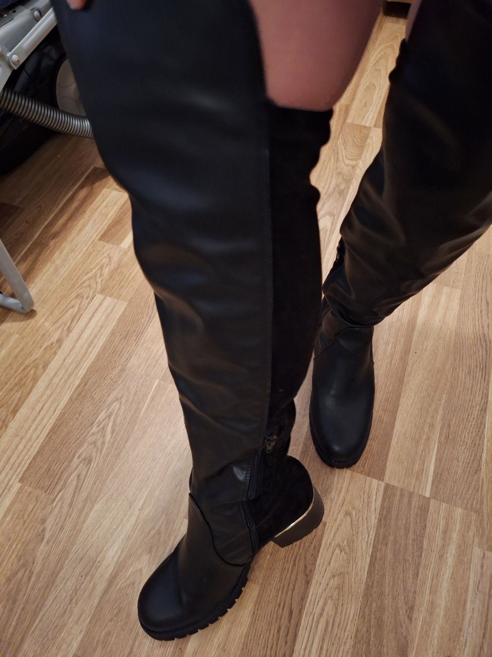 Scarpe da donna: Nouvelles bottes d'automne – Nuovo (secondo la descrizione) da Bassecourt venduto da dar_c72c 2