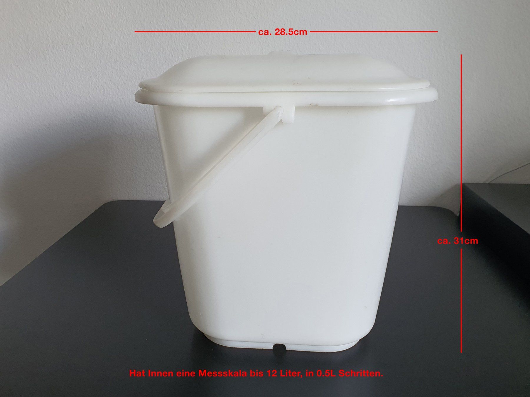 Altro per la casa: Eimer mit Deckel Allzweck, 12 Liter – Usato da Winterthur venduto da Nooitgedagt 5